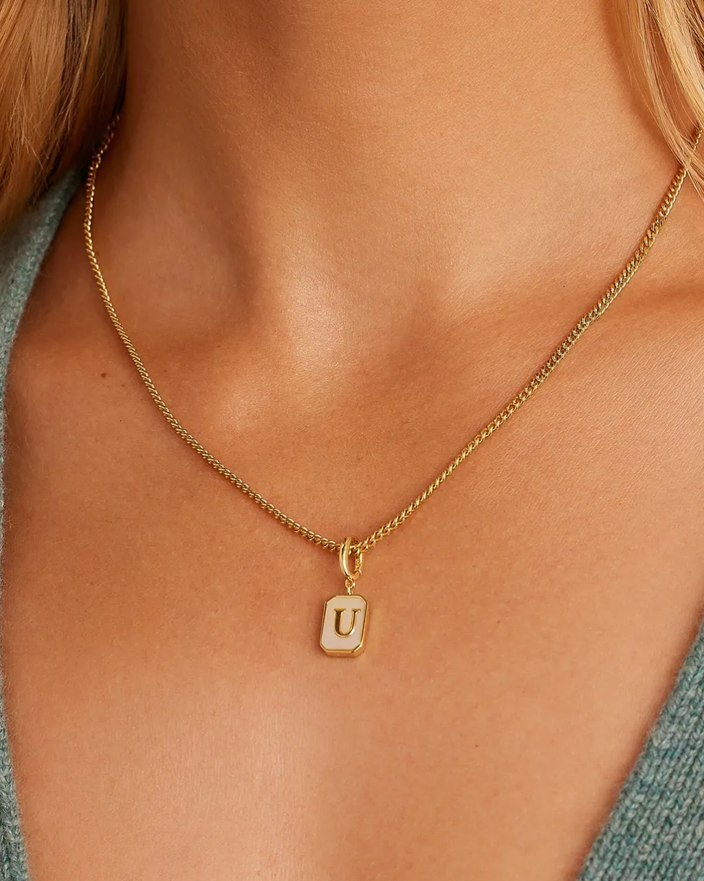 gorjana Vintage Alphabet Parker Charm 18k Gold Plated New