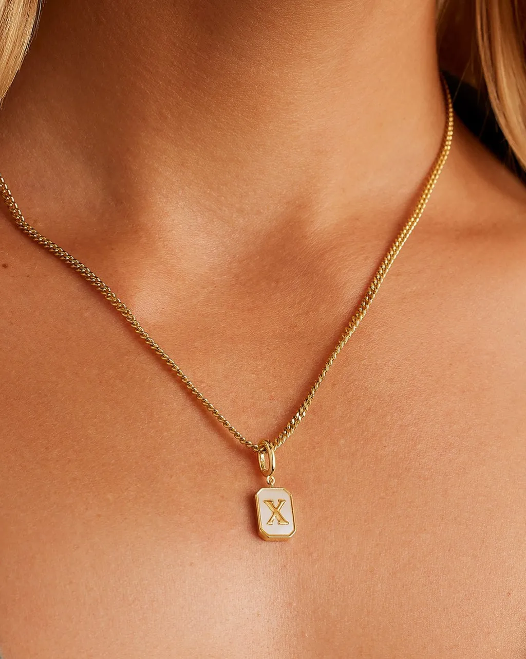 gorjana Vintage Alphabet Parker Charm 18k Gold Plated New
